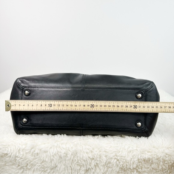 Coach Black Leather Soho Tote Shoulder Bag - Picture 9 of 11